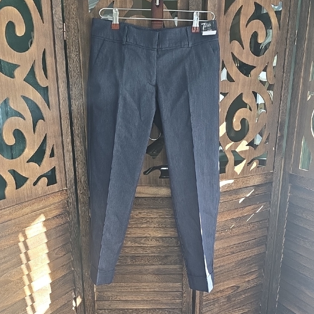 Women's‎ Blue Capris